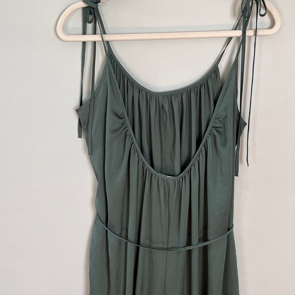Victoria's Secret Jumpsuit Olive Green‎ Satin Tie Strap Balloon Leg Boho Chic M - Picture 7 of 11